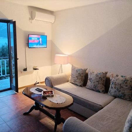 קוטור Apartment Ivana מראה חיצוני תמונה