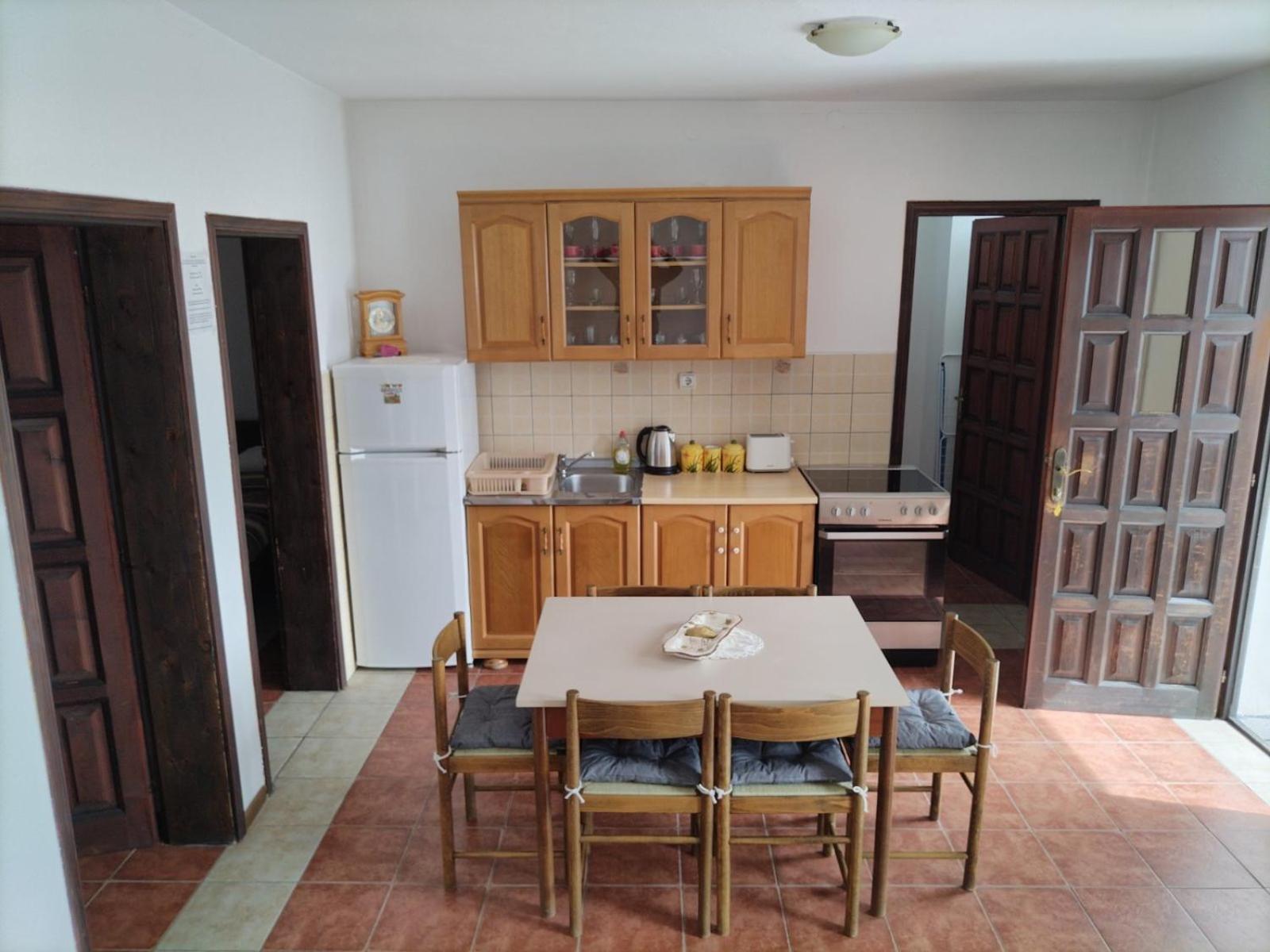 קוטור Apartment Ivana מראה חיצוני תמונה
